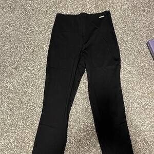 24/7 Skinny Pant (NWT)